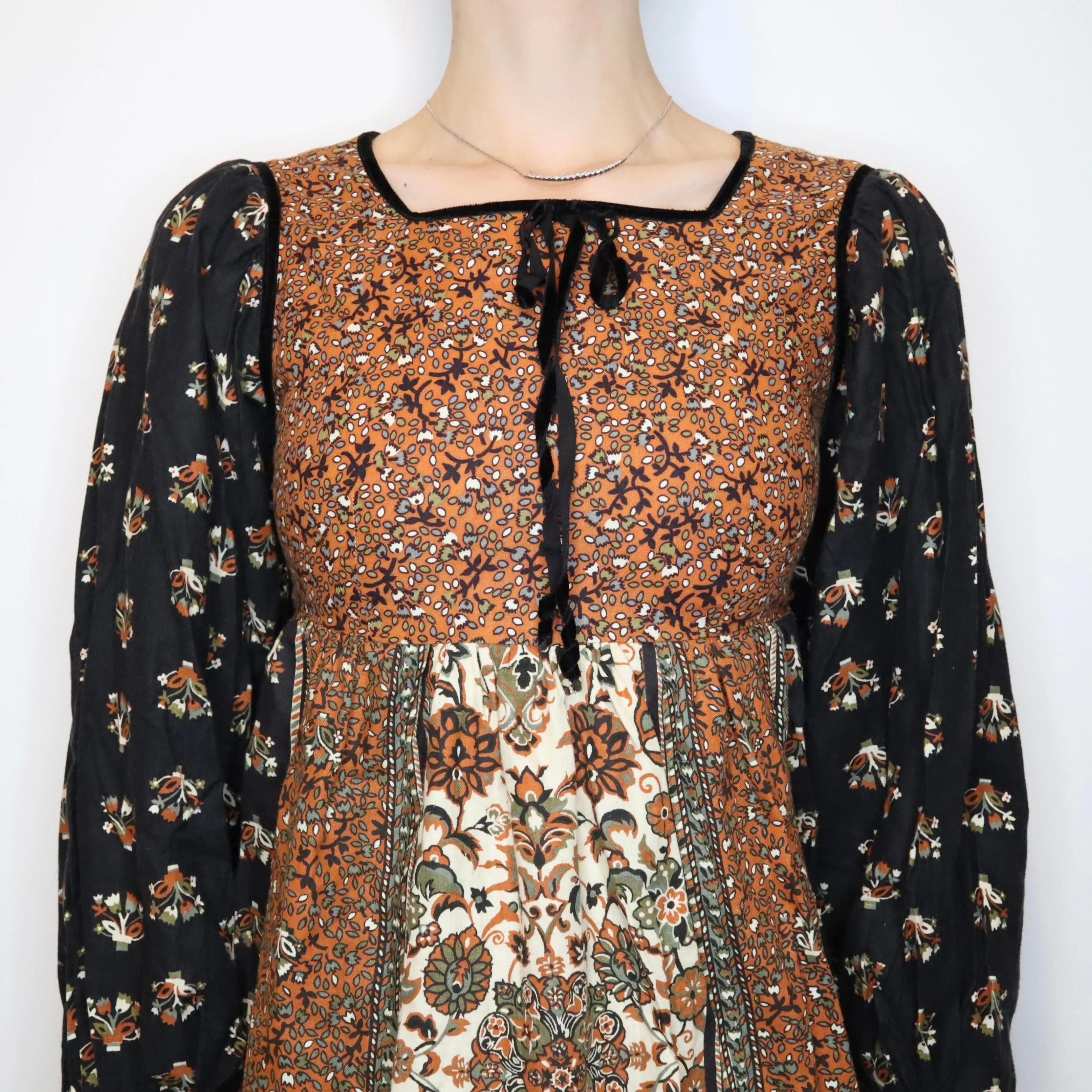 70s Babydoll Dress (XS) 