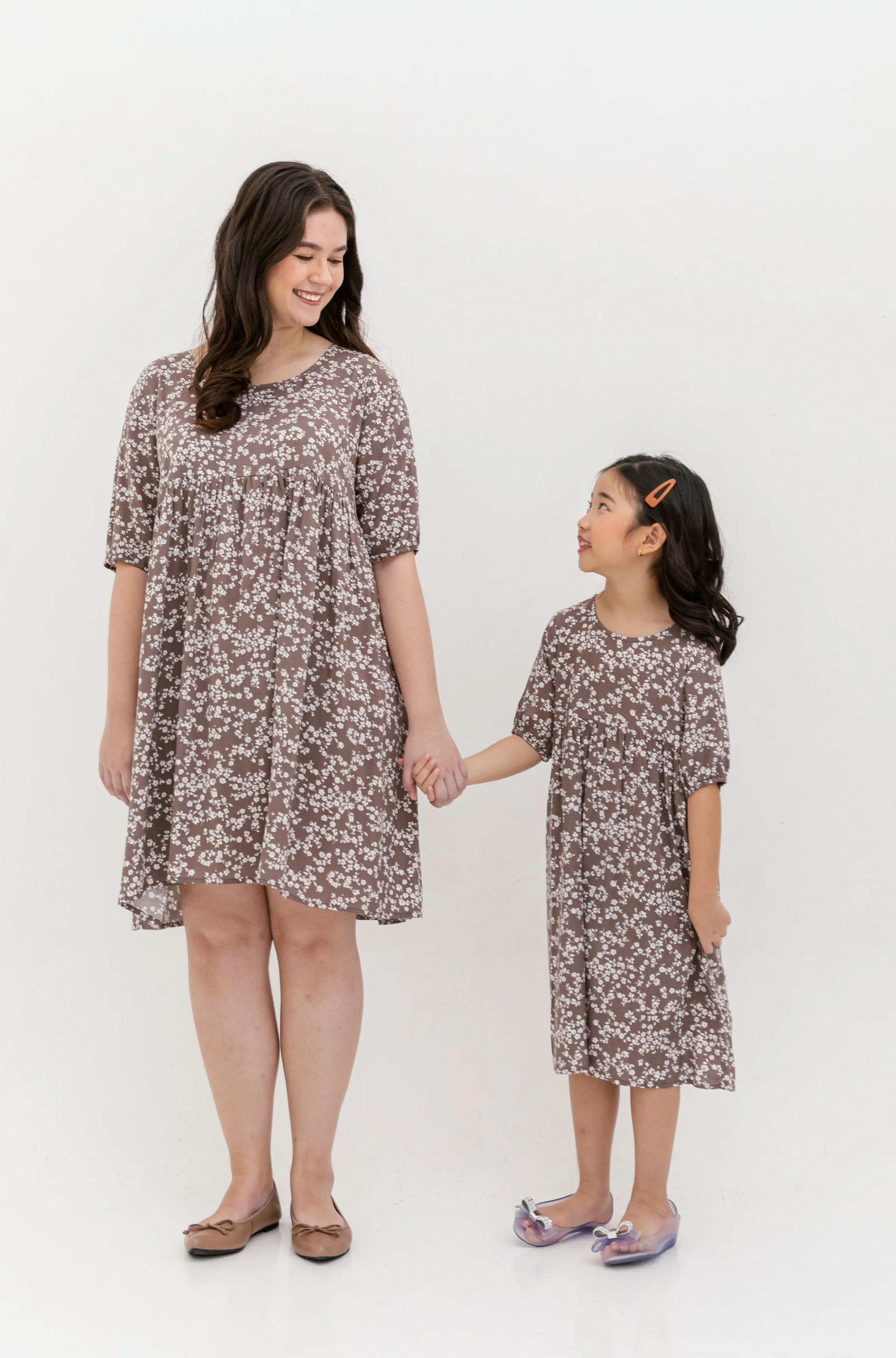 Blair Babydoll Dress In Brown Floral