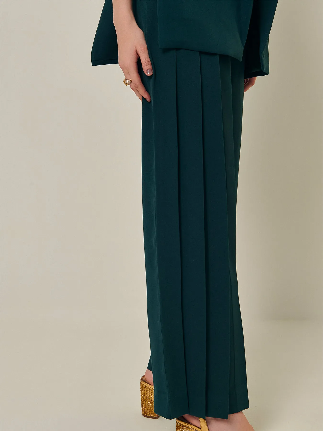 Cadmium Green Pleated Straight Trouser