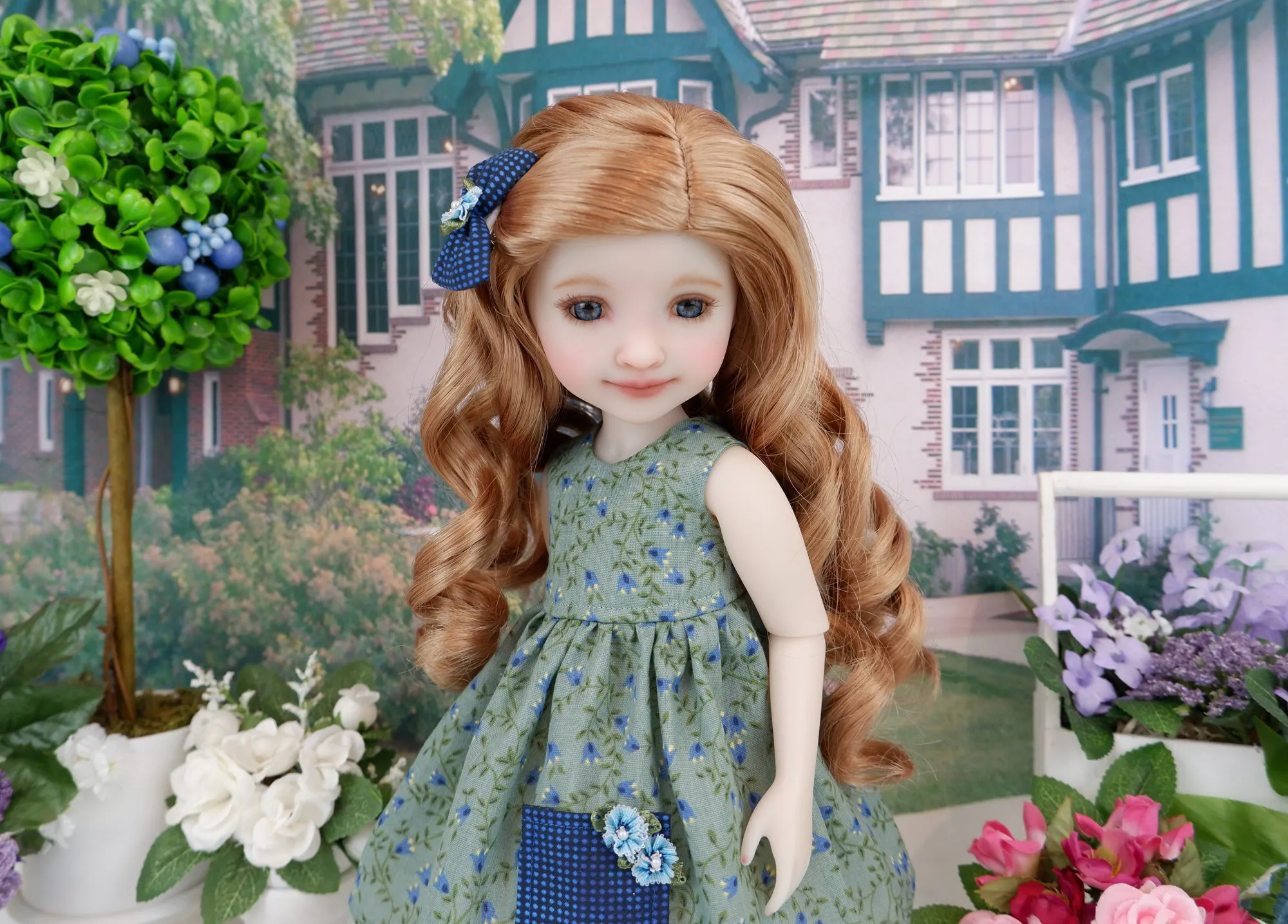 Flowering Freesia - dress with sweater & shoes for Ruby Red Fashion Friends doll