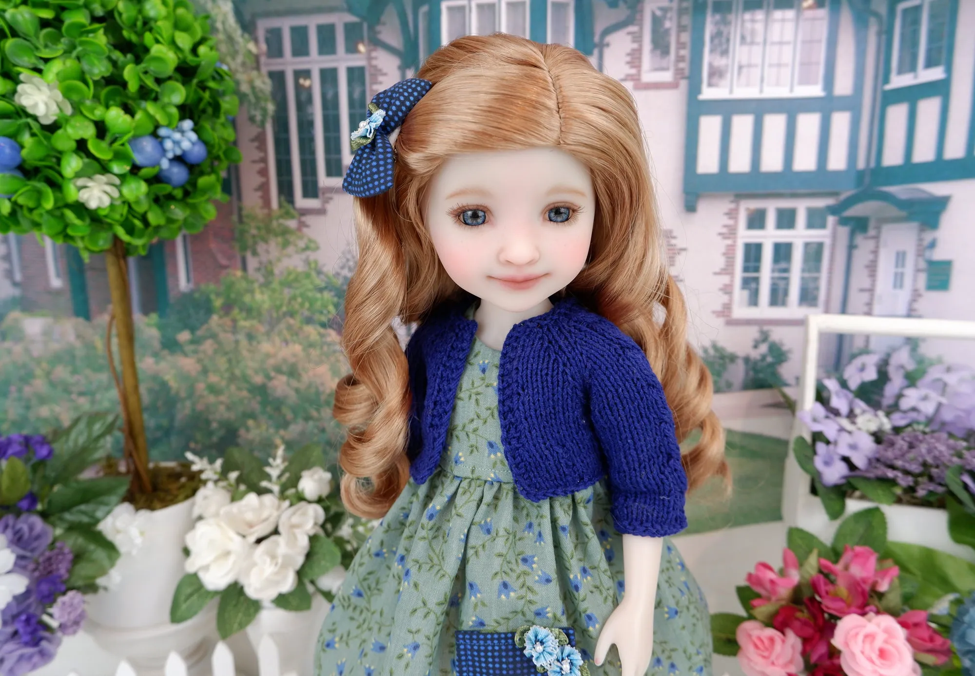 Flowering Freesia - dress with sweater & shoes for Ruby Red Fashion Friends doll