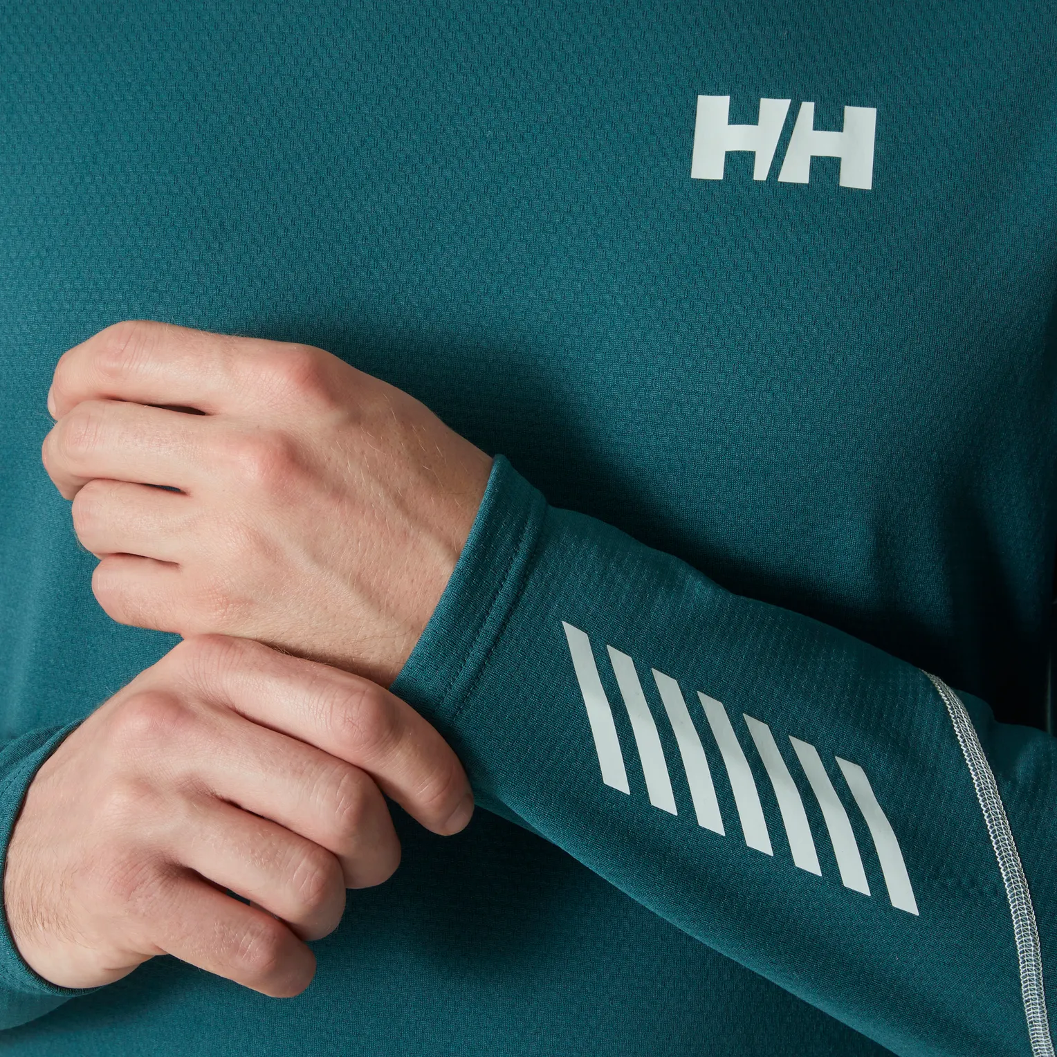 Helly Hansen Men's Lifa Active Long Sleeve Crew Neck Base Layer Top (Dark Creek)