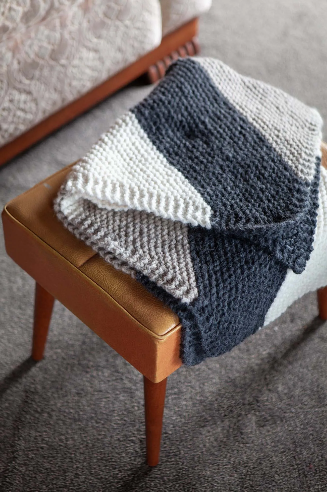 Knitting Pattern Download - Debbie Bliss Paloma Baby Blanket