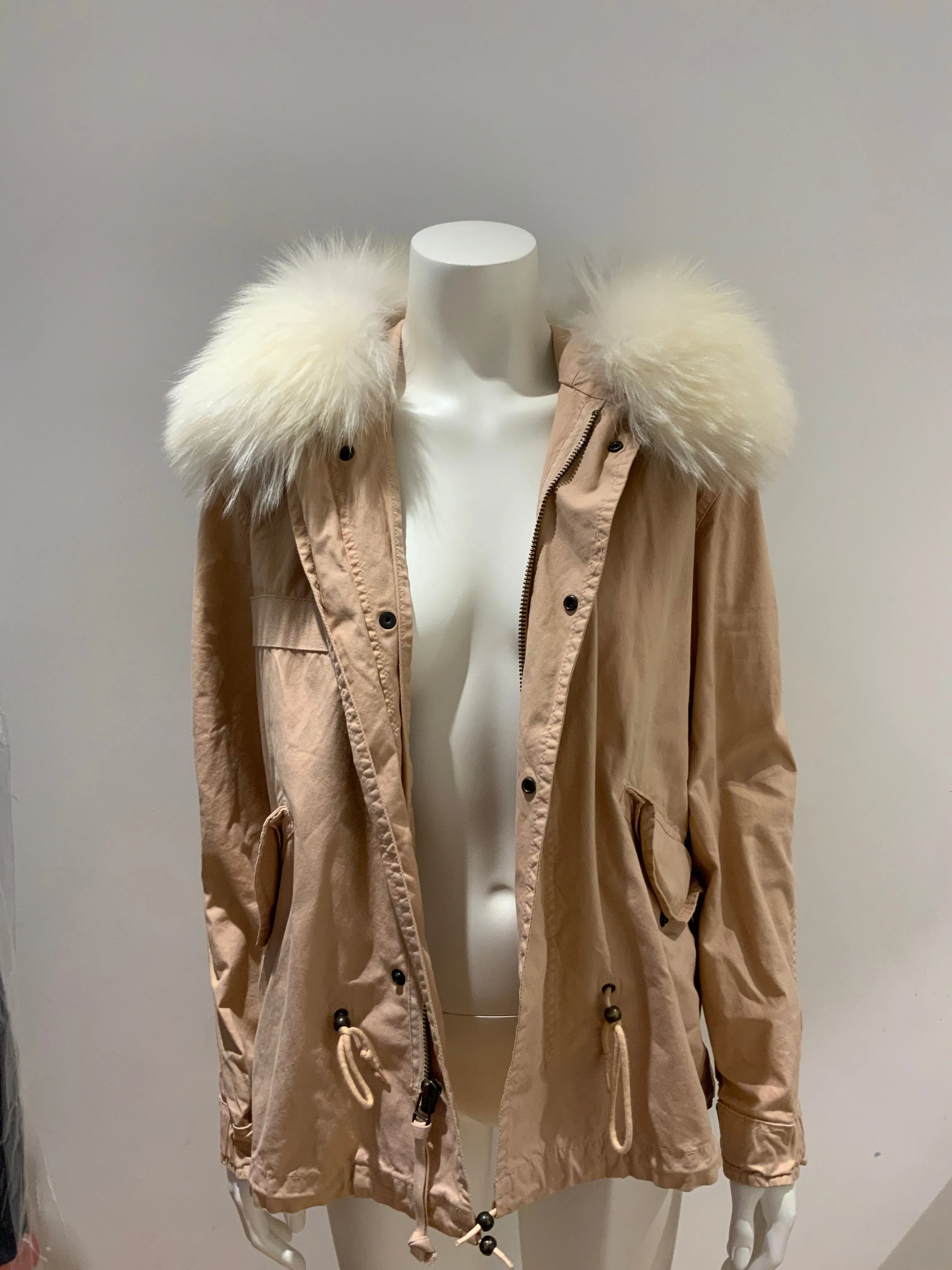 Mr & Mrs Italy Parka Fur Hooded Parka JACKET Size XS ladies
