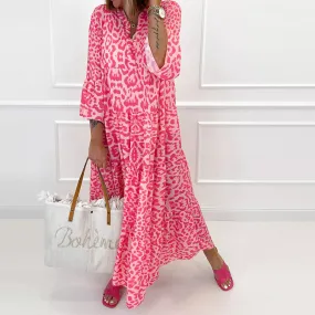Printed maxi dress with v-neck - casual and holiday ready