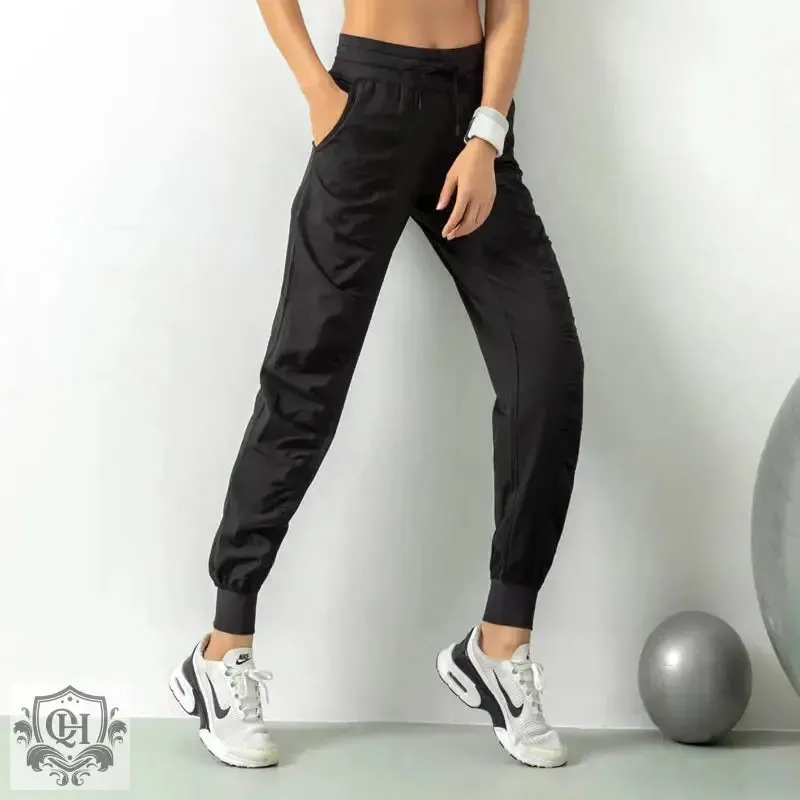 Quick-Dry Pleated Sporty Fit Pants
