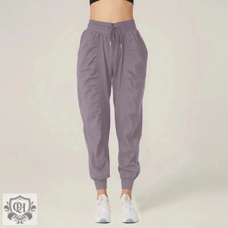 Quick-Dry Pleated Sporty Fit Pants