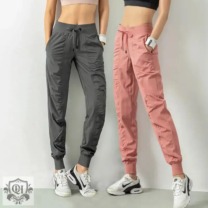 Quick-Dry Pleated Sporty Fit Pants