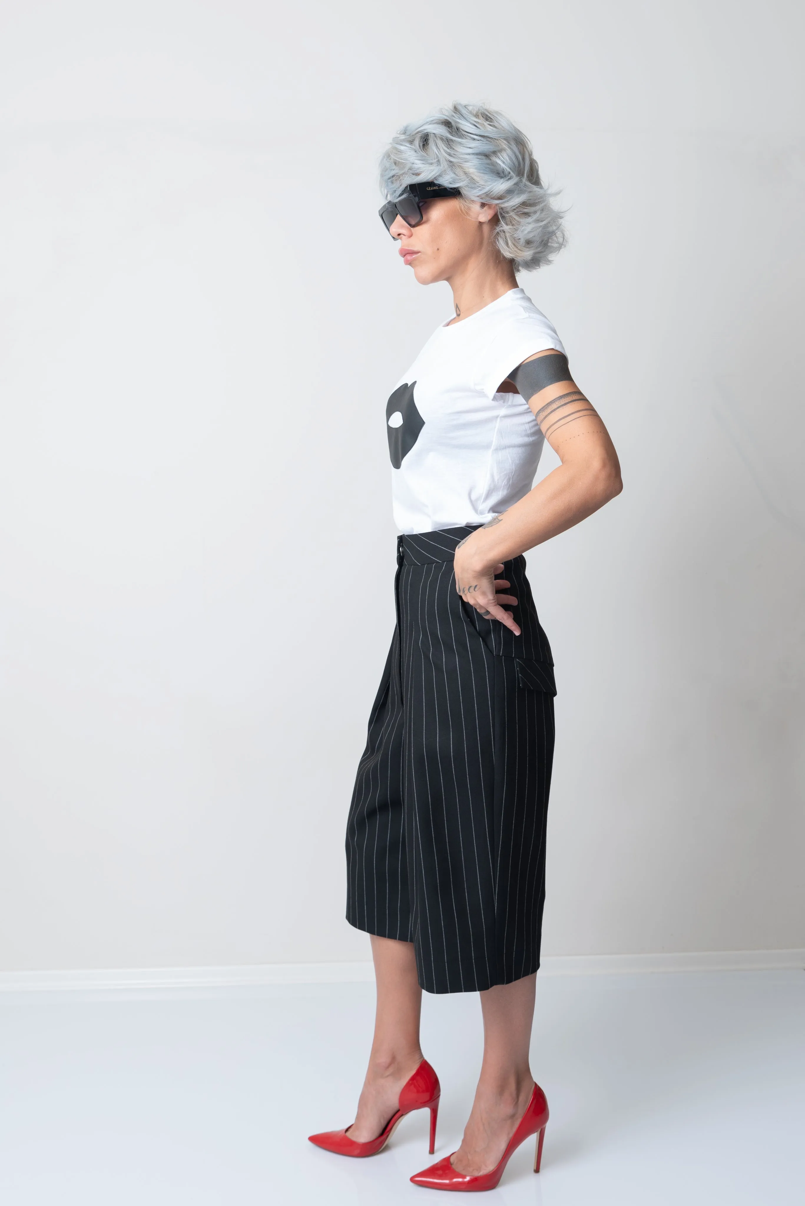 White T Shirt Blouse with Short Sleeves and Leatherette Lips