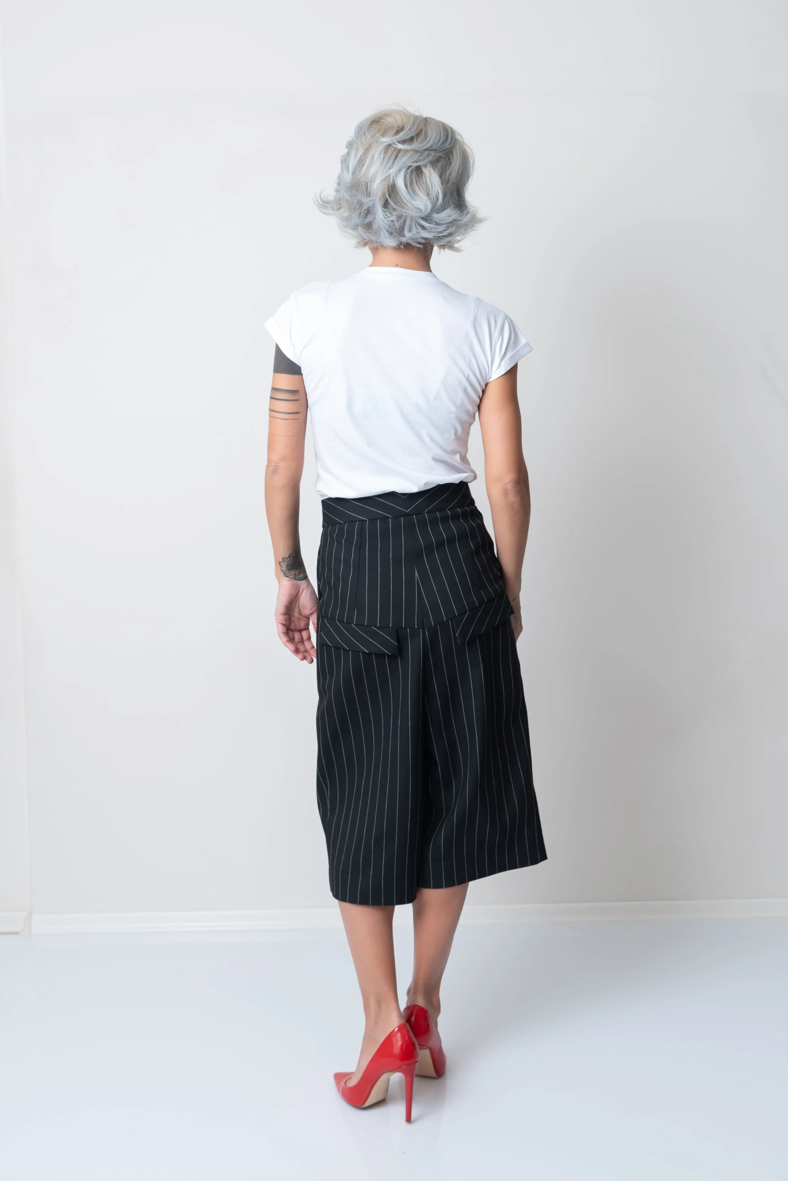 White T Shirt Blouse with Short Sleeves and Leatherette Lips