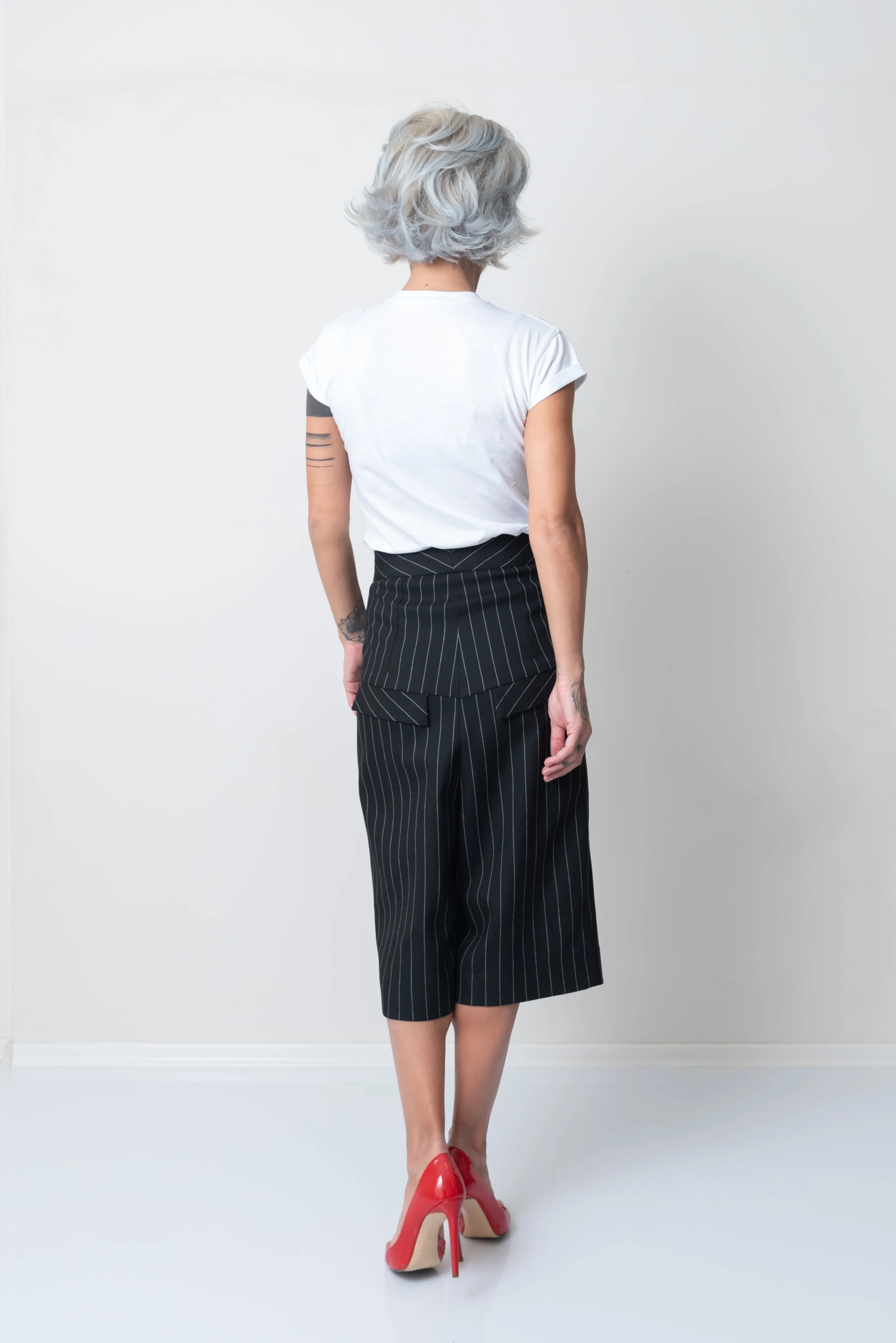 White T Shirt Blouse with Short Sleeves and Leatherette Lips